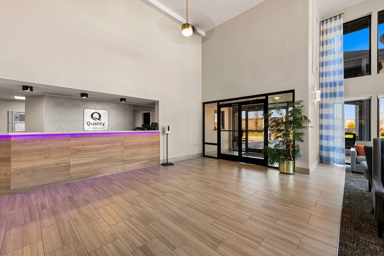 Front Desk Reception